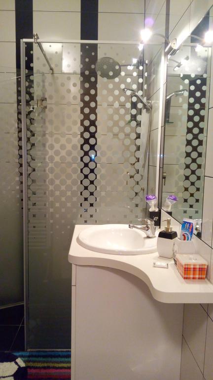Apartment Viktor,Parking أوسييك المظهر الخارجي الصورة